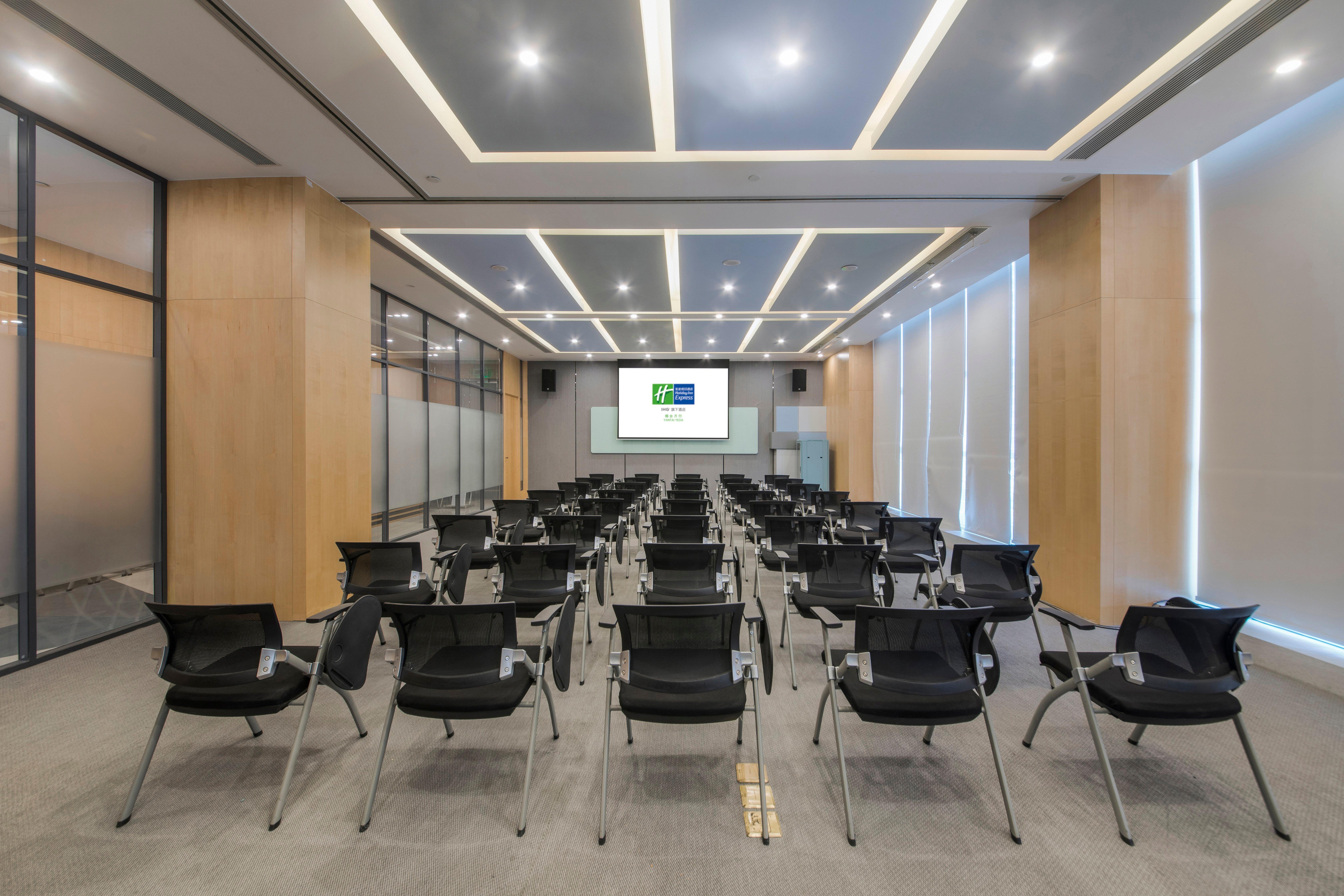 Holiday Inn Express - Yantai Yeda By Ihg Exterior photo